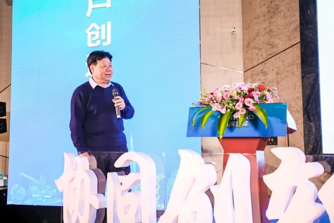 饕餮盛宴！122cc太阳成智能?建华建材预制桩施工装备与手艺交流会盛大召开