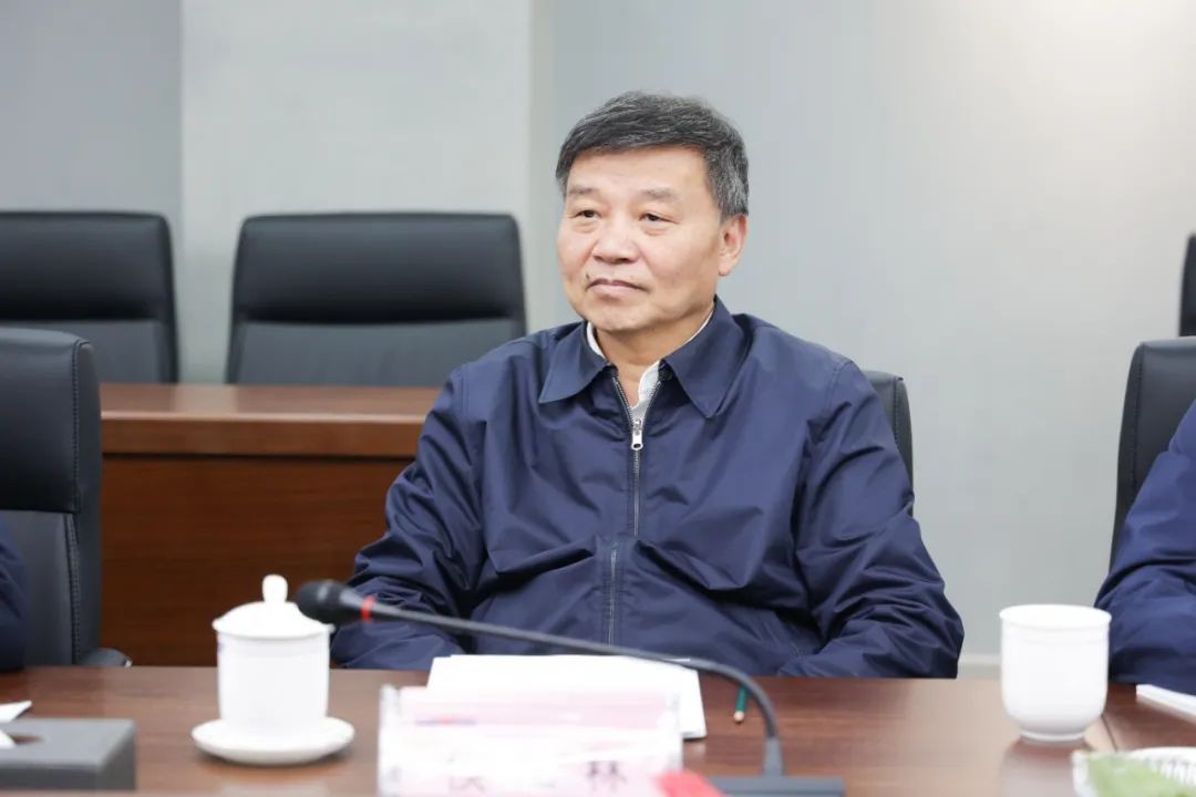 中国人民银行调研组调研122cc太阳成智能