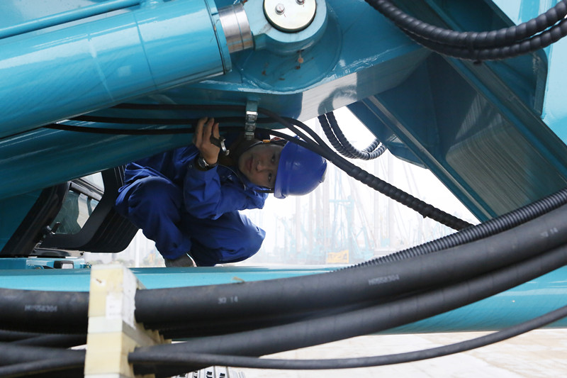 “有问题，，，找售后” 他用周密服务征服