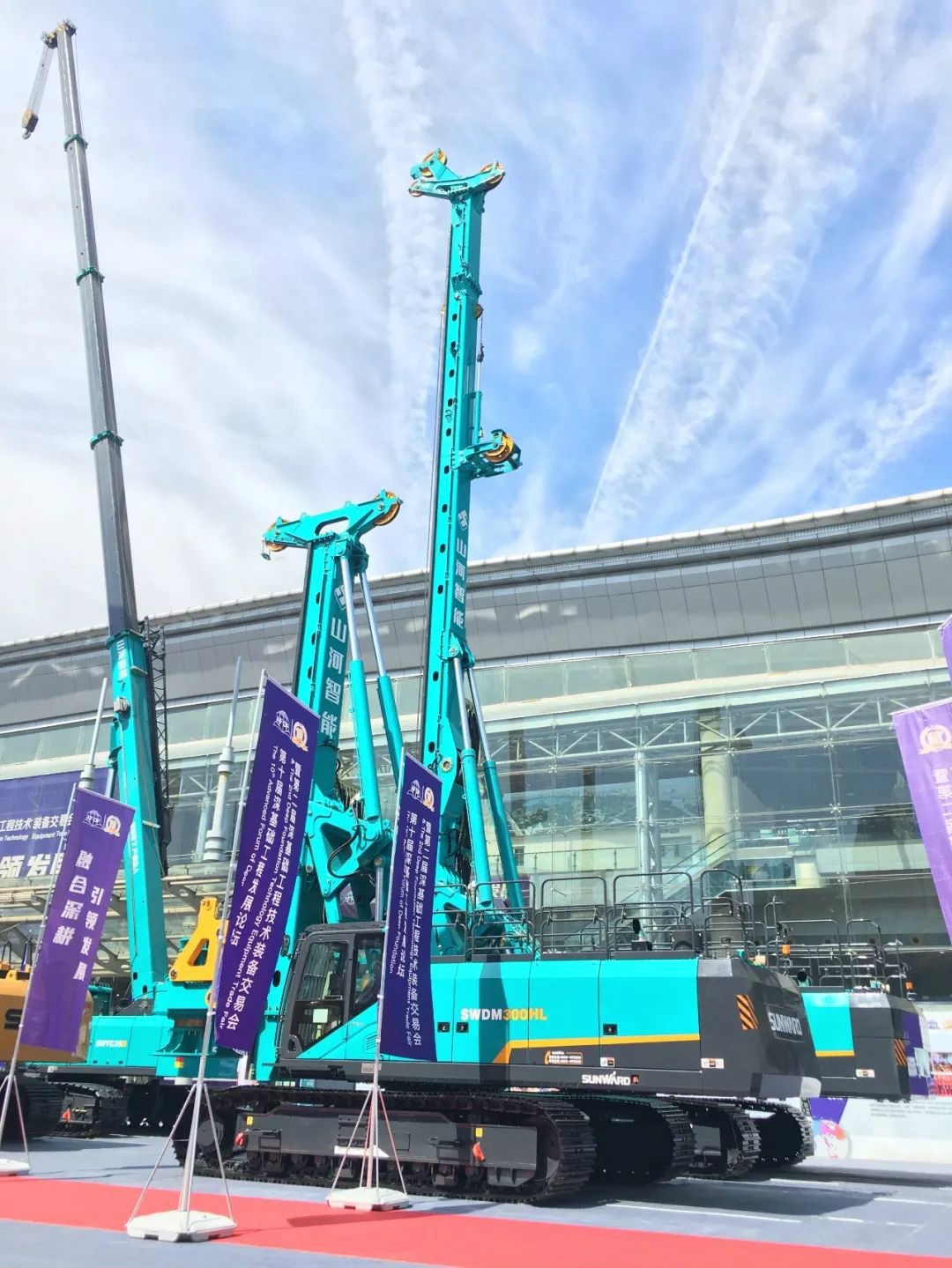 122cc太阳成智能天下客户交流会在深基础工程生长论坛会场举行