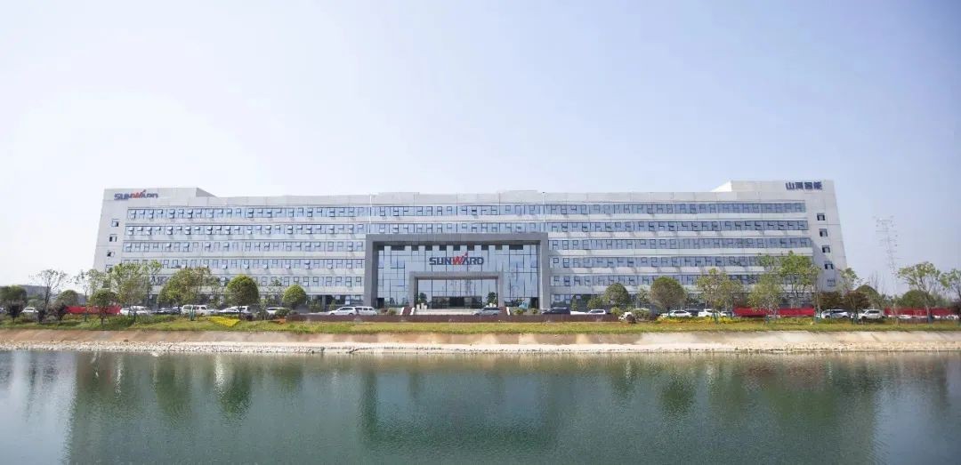 进场布展！！！2021年长沙国际工程机械展倒计时，122cc太阳成智能展区亮点提前剧透