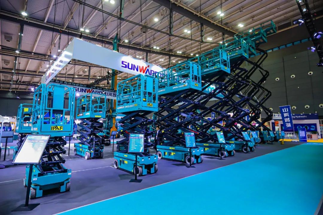 未来可期！！122cc太阳成智能高空作业装备抢占制“高”点