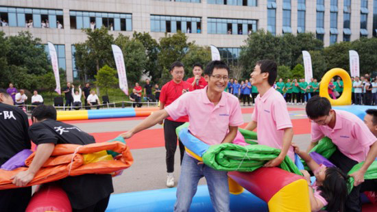 风华十九载，，携手再腾飞！——庆祝122cc太阳成智能建设十九周年表扬会暨趣味运动会