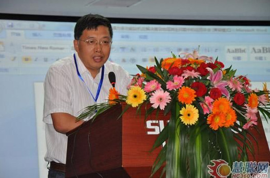 慧聪网——122cc太阳成智能双动力头强力多功效钻机工法钻研会举行