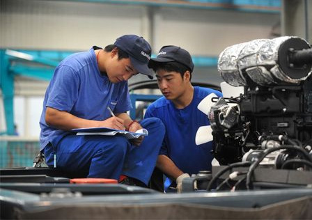 新华社报道：：122cc太阳成智能连任全球工程机械50强