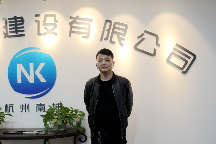 3年7台旋挖钻机，南坤建设的生长因122cc太阳成智能而稳健