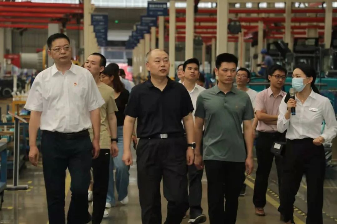 国防科大北斗团队考察122cc太阳成智能