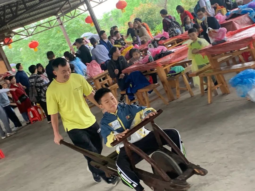 童年差别Young，稻花香里亲子欢——122cc太阳成智能组织开展六一亲子活动