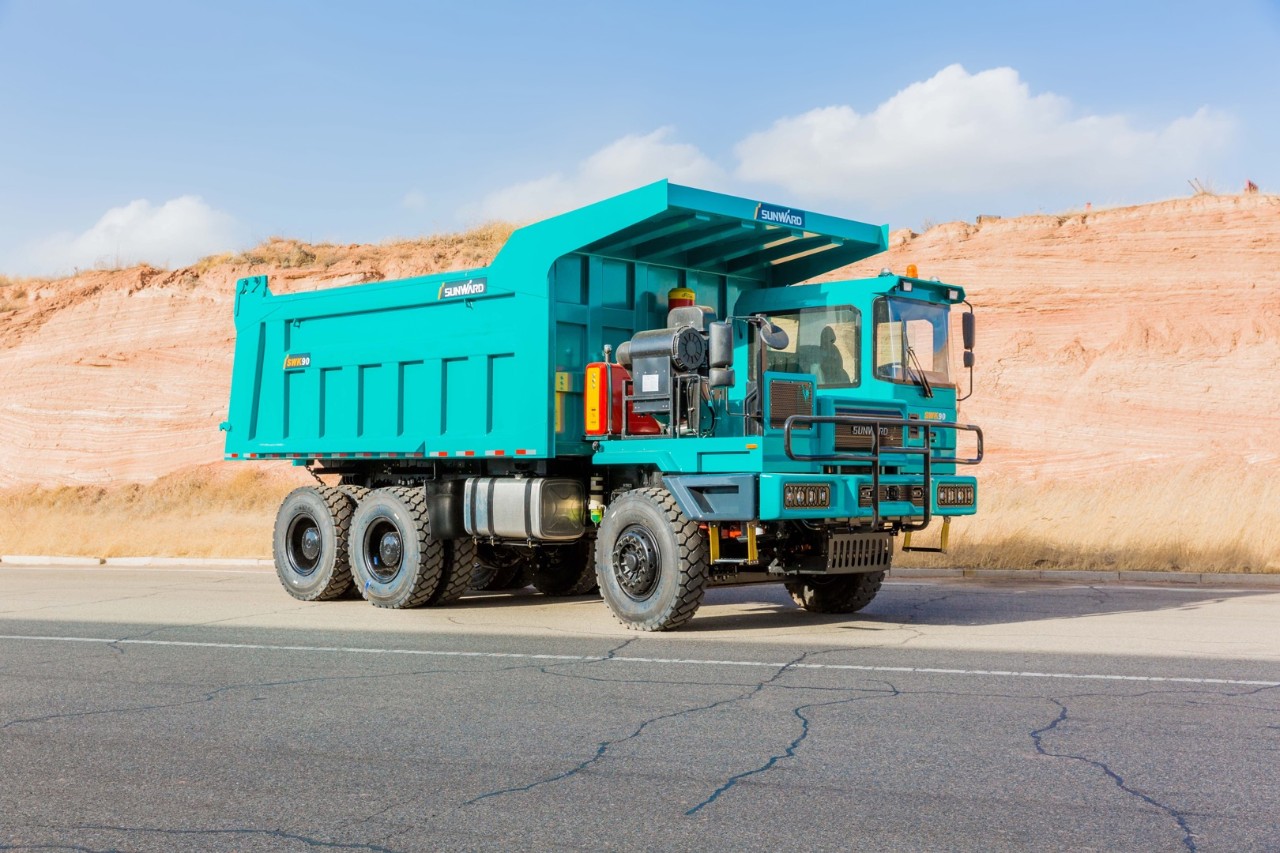 批量出口印度尼西亚！！122cc太阳成智能矿卡征战矿山前线