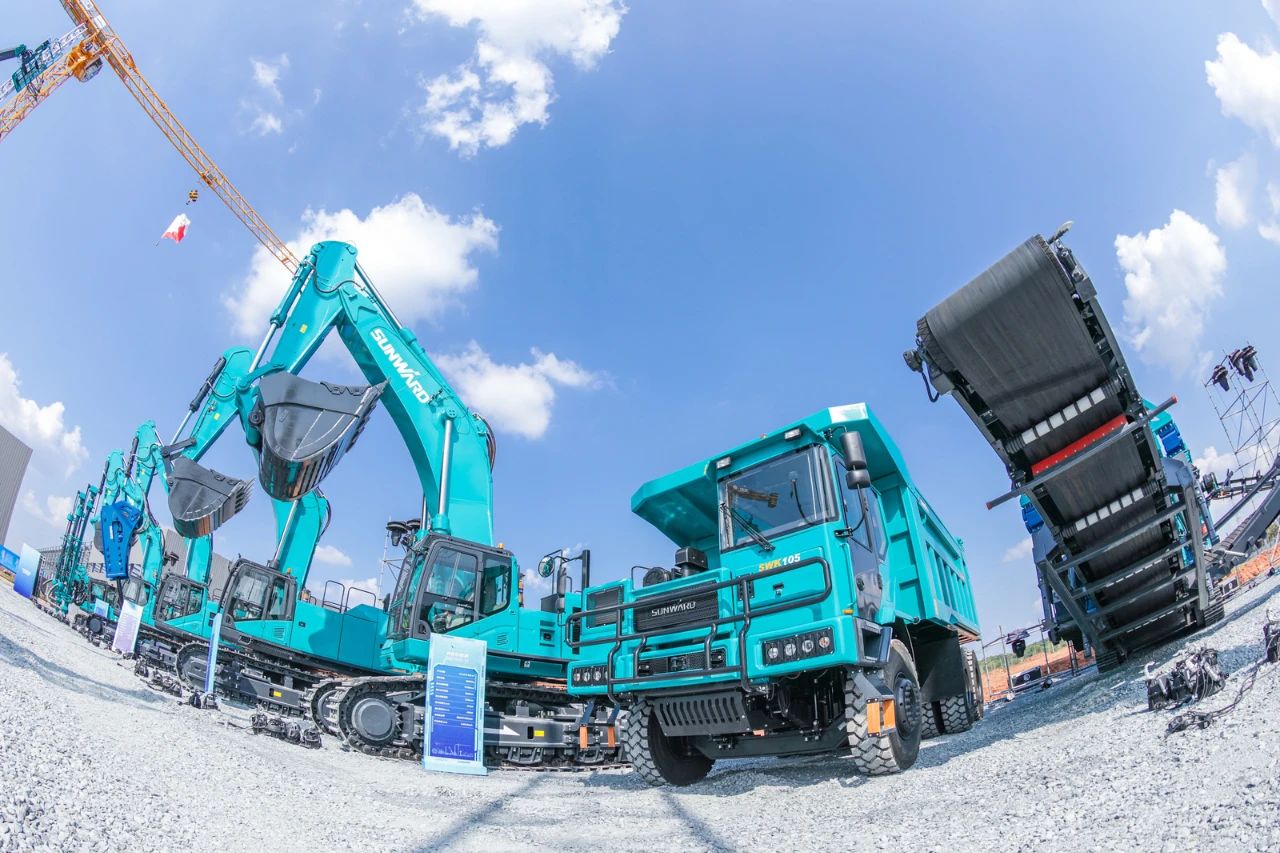 四大成套装备携手登场！！122cc太阳成智能立异效果展示会交出“亮眼答卷”