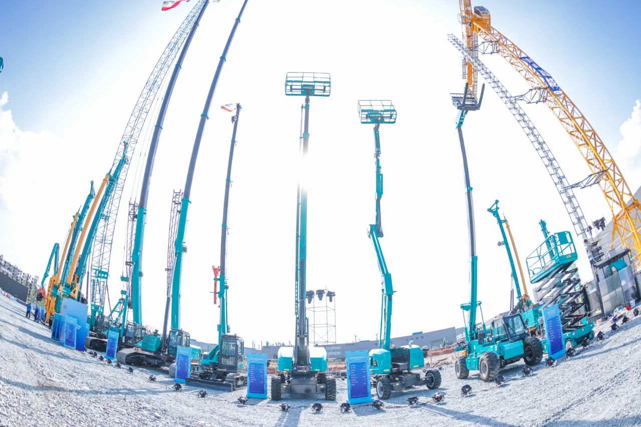 四大成套装备携手登场！！122cc太阳成智能立异效果展示会交出“亮眼答卷”