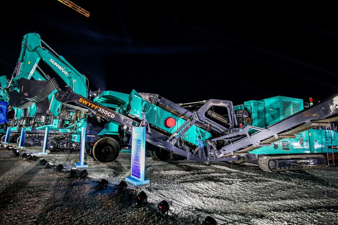 强强联手，，122cc太阳成智能产品国界将再添破碎筛分精品