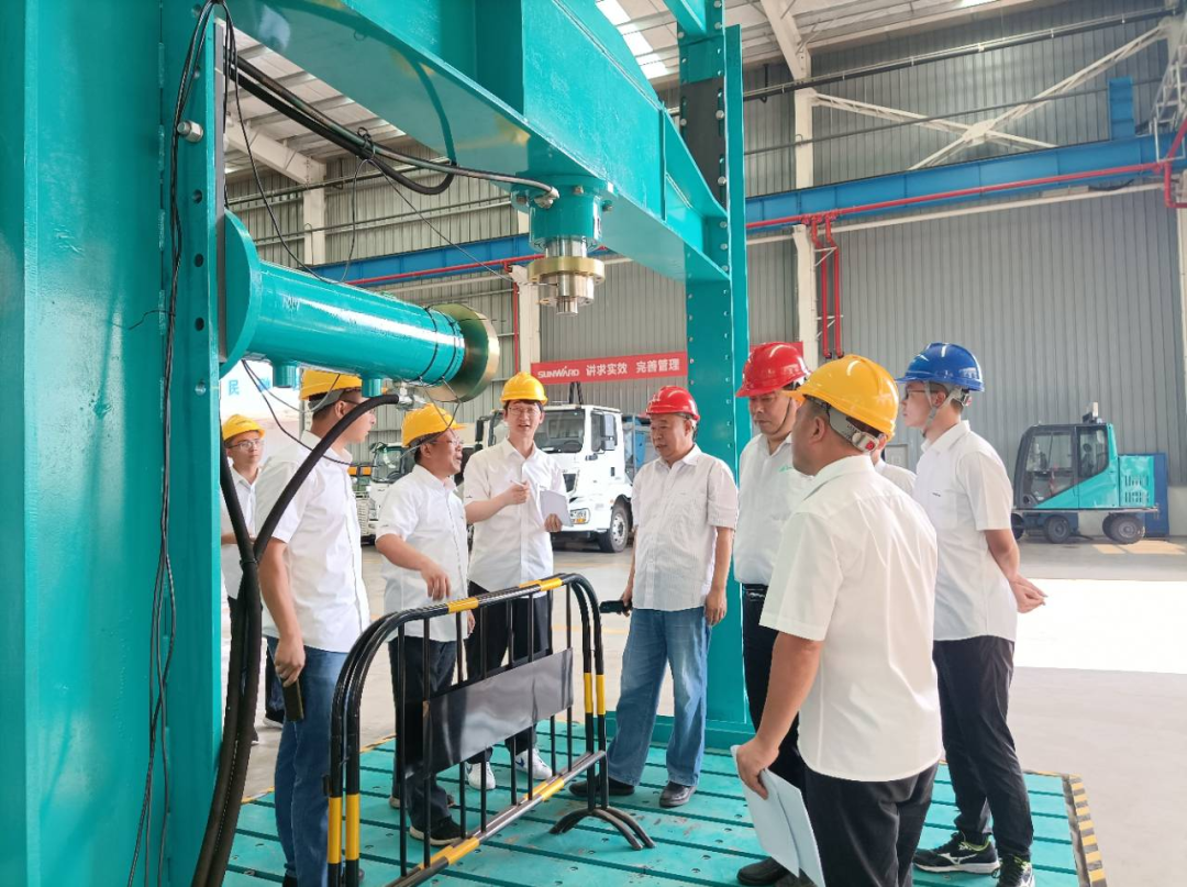 122cc太阳成智能检测中心新测试系统通过专家组评审