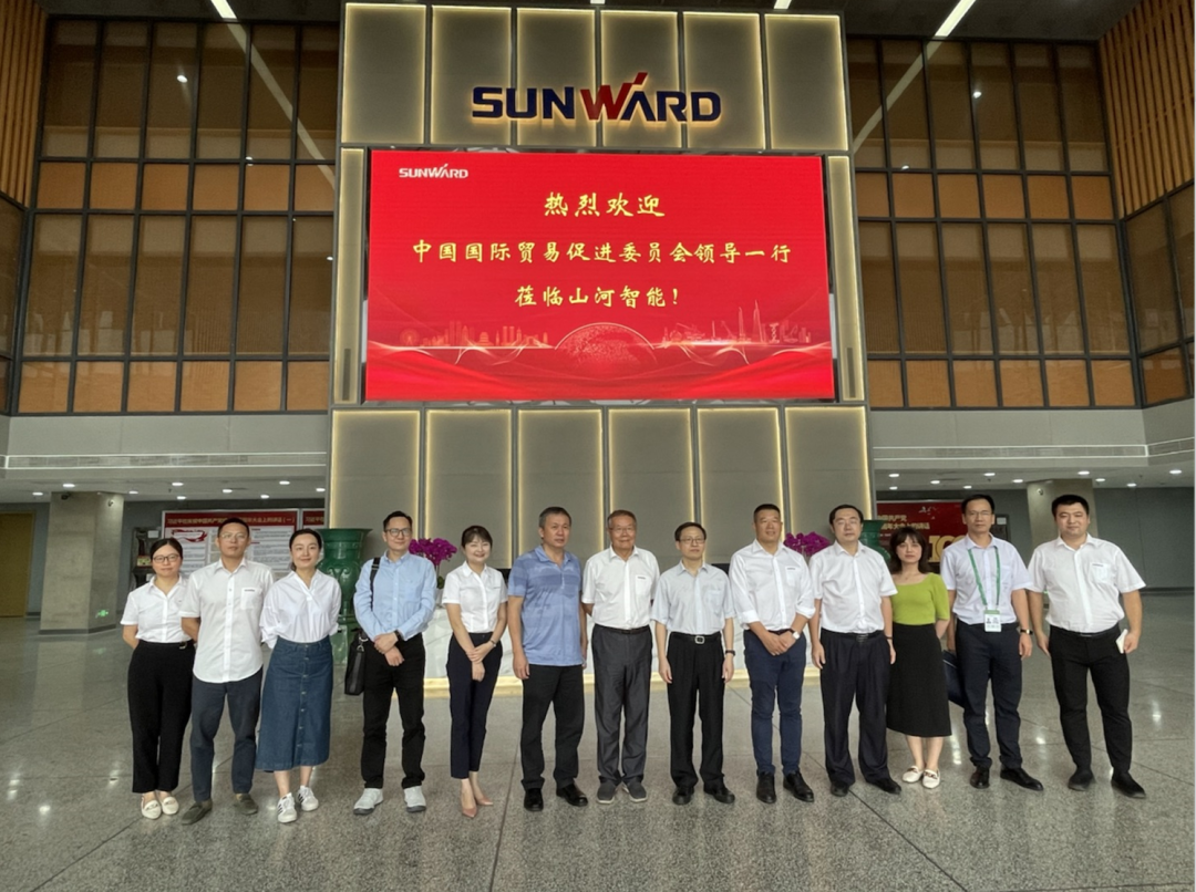 亮相中非经贸博览会！122cc太阳成智能尽展工程机械国产品牌魅力