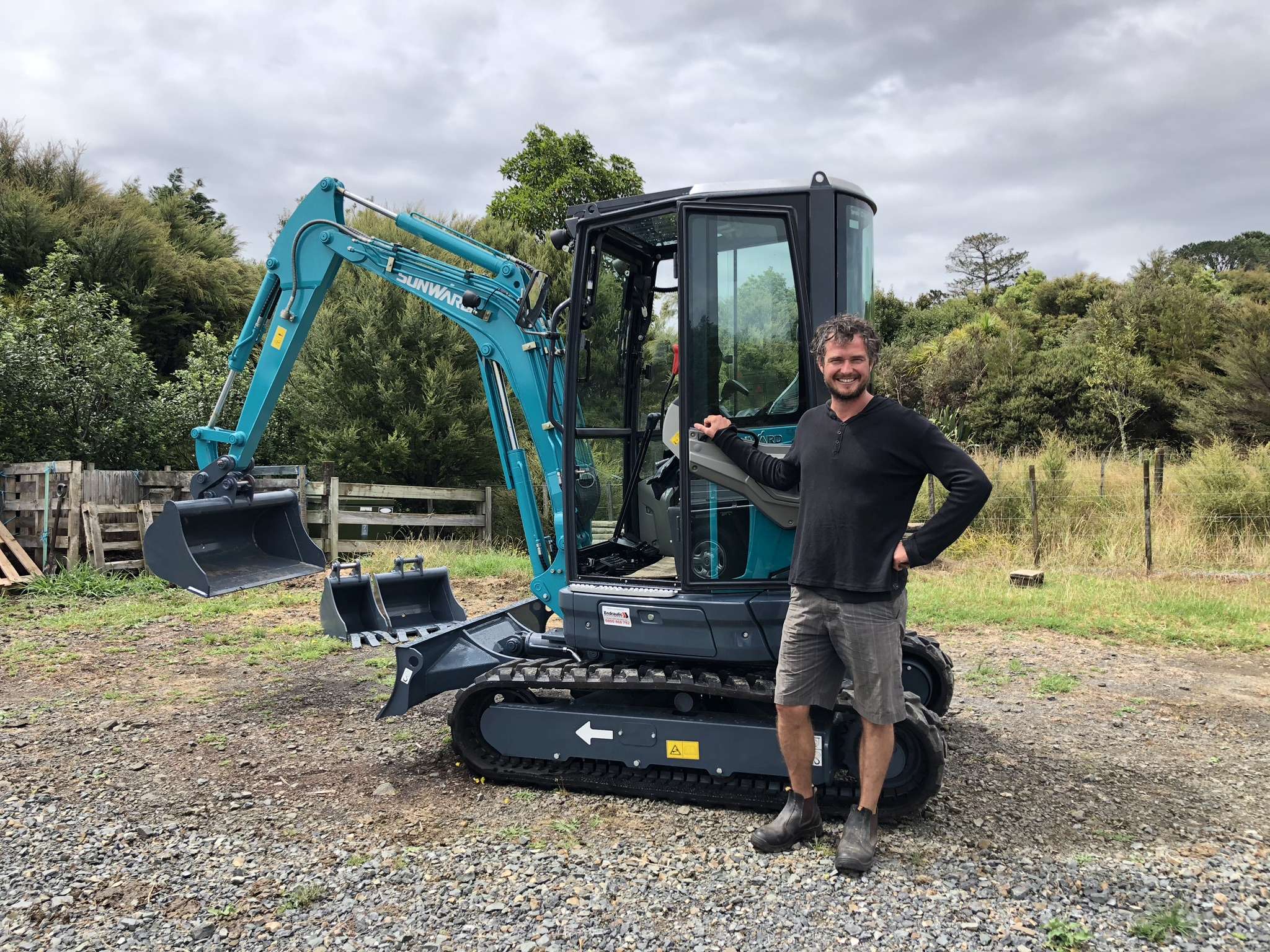 二手挖掘机生意市场袒露出这些问题，，你知道吗？？？