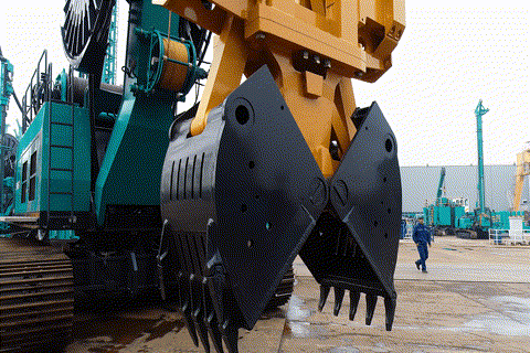 打造“明星产品”！！122cc太阳成智能地下连续墙液压抓斗乐成宣布