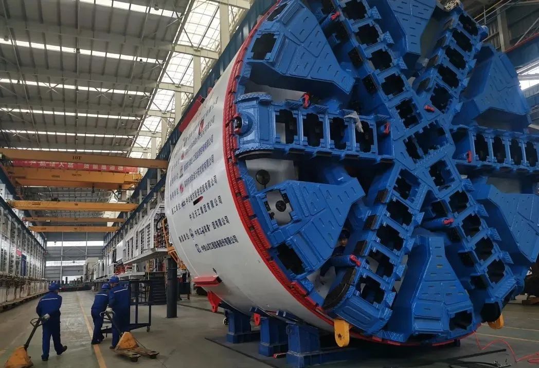 直击生产一线！！！中铁122cc太阳成复工复产忙