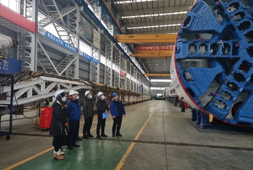 直击生产一线！！！中铁122cc太阳成复工复产忙