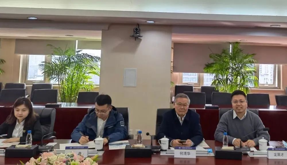 探讨相助新模式！！！何清华带队赴中国路桥造访交流