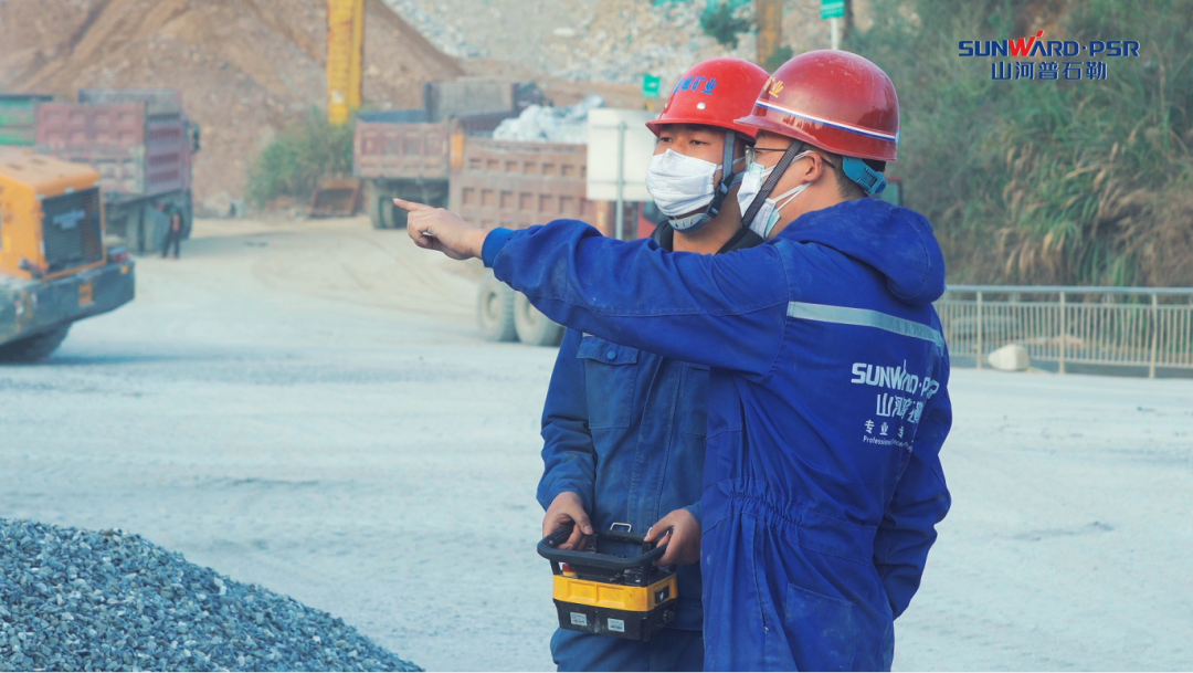 高性能+优服务！122cc太阳成普石勒移动破碎筛分成套装备“重拳出击”