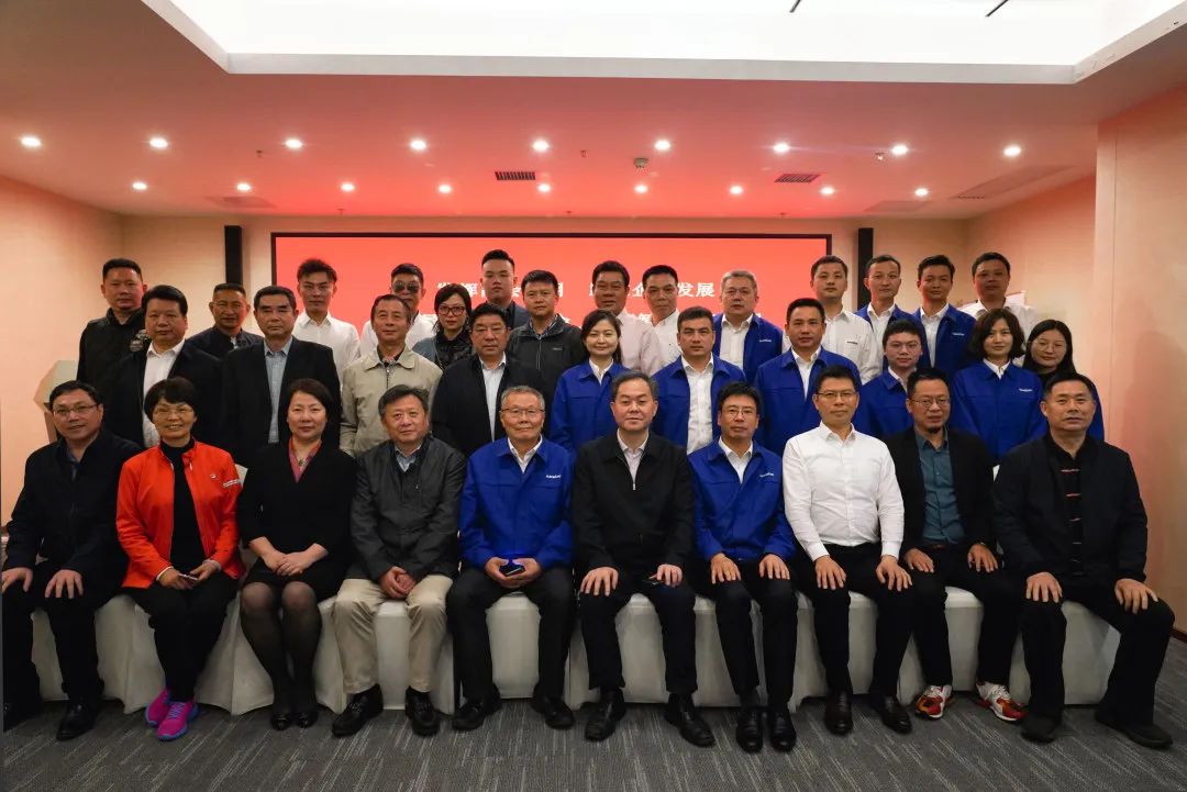 抱团出海，携手共赢！！何清华带队赴湖南异地商会联合会造访交流