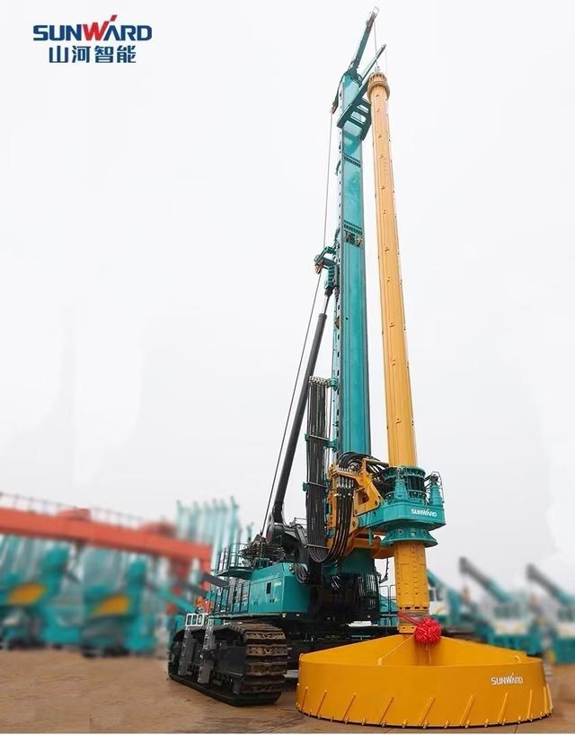 立异、、智能、、绿色！122cc太阳成智能再登工程机械TOP50荣耀榜