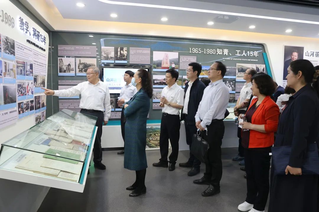 深化产学研相助！中南大学校长、、中国工程院院士田红旗率团造访122cc太阳成智能