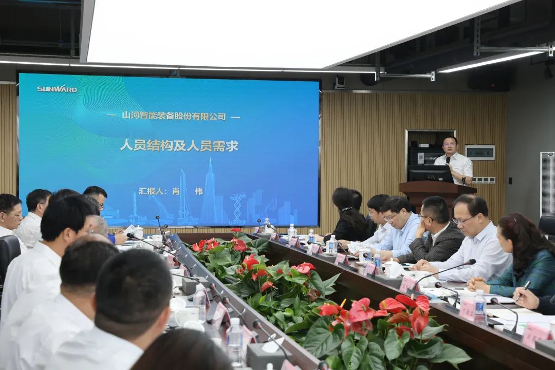 深化产学研相助！中南大学校长、、中国工程院院士田红旗率团造访122cc太阳成智能