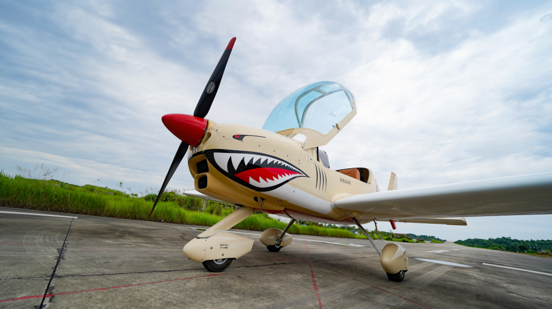 图集 | 阿若拉穿“鲨”衣，尚有更多套装为天空添彩！！！