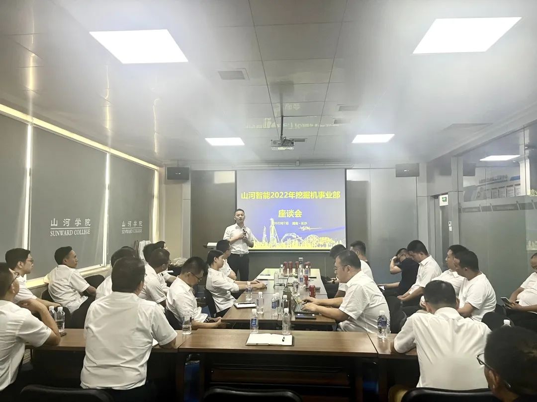 名堂秀实力，，为服务竞技！快来见识下122cc太阳成智能这场“交锋大赛”