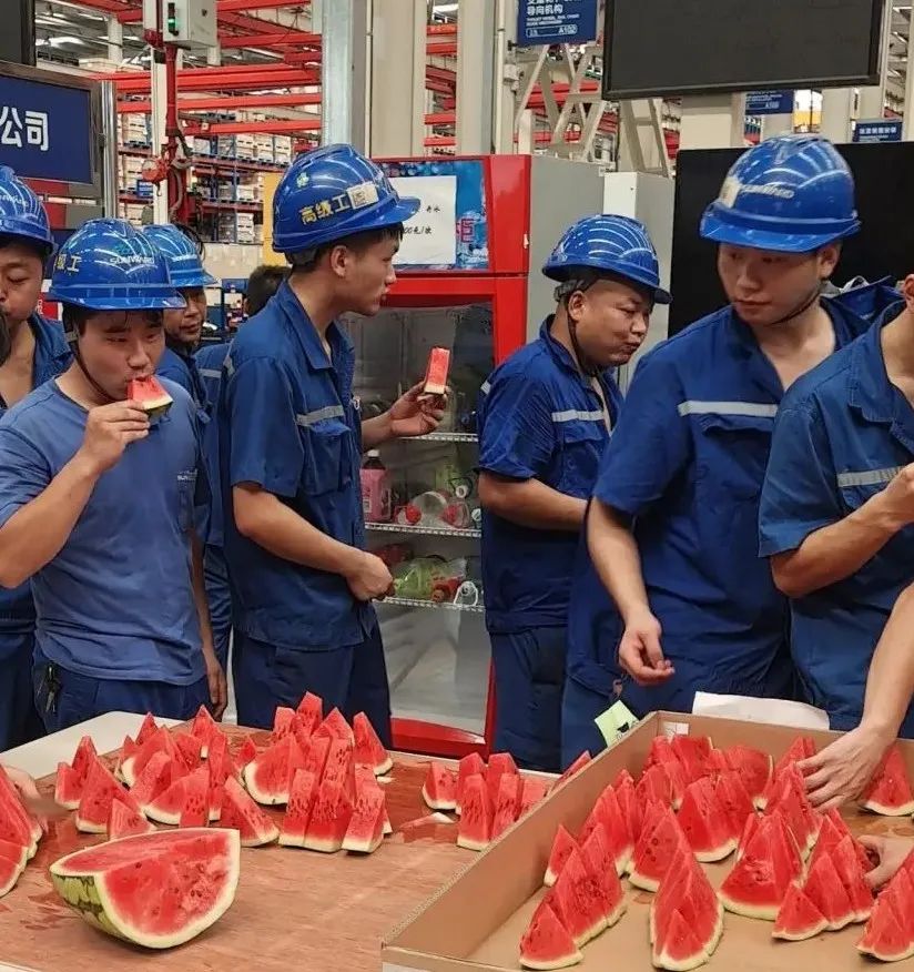 122cc太阳成智能“降暑套餐”，只为不平“暑”的你