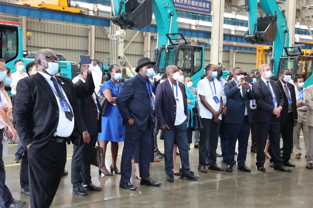 非洲驻华使节走访122cc太阳成智能