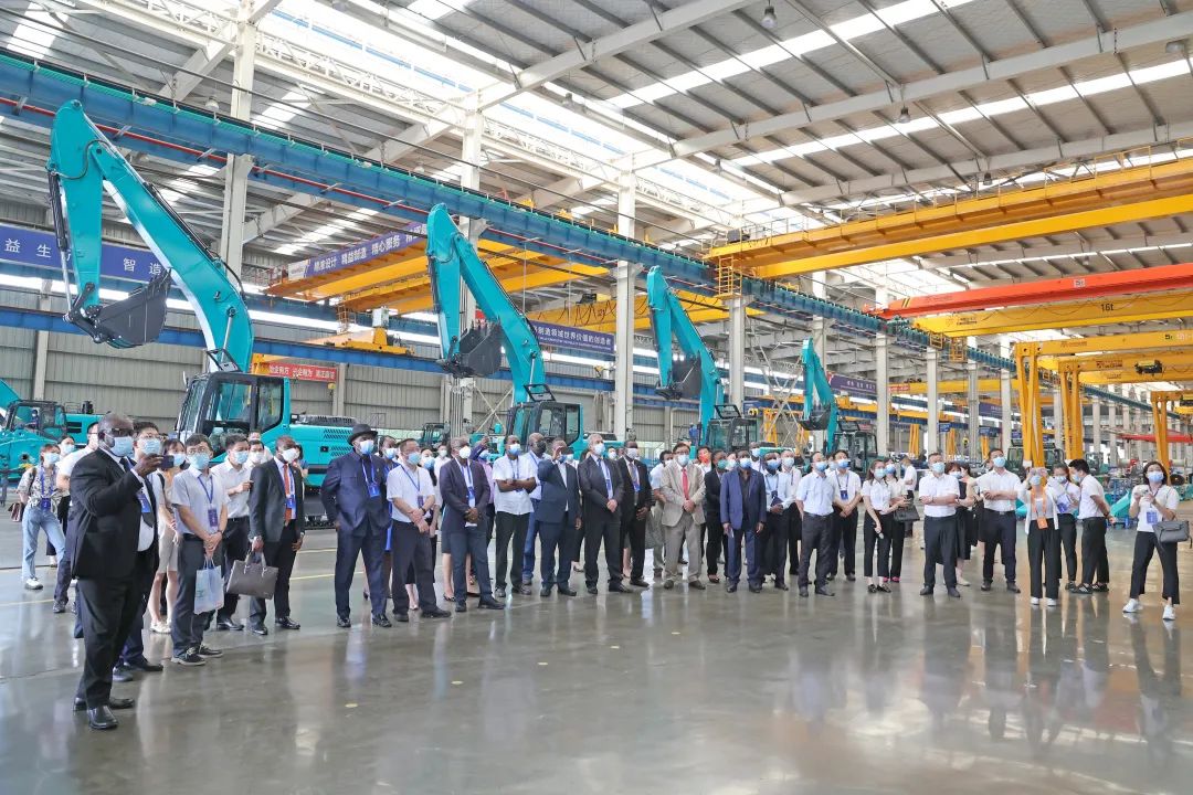 非洲驻华使节走访122cc太阳成智能