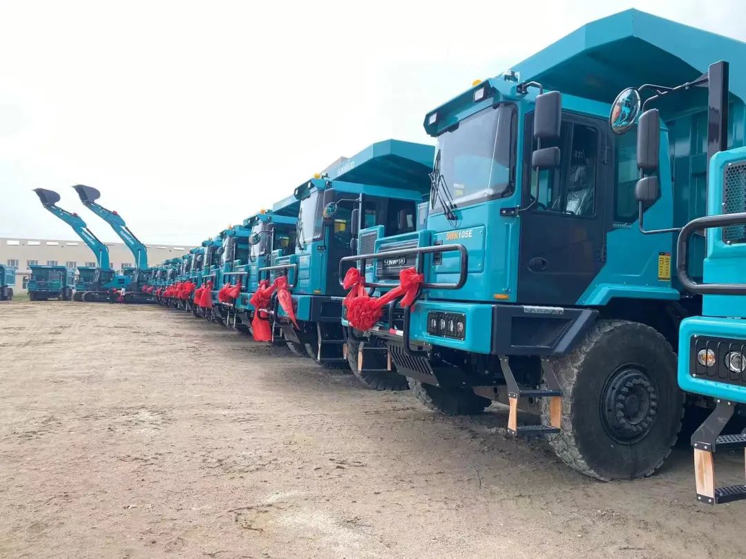 效率更高、、、实力更强！！122cc太阳成智能“矿山同伴”批量交付