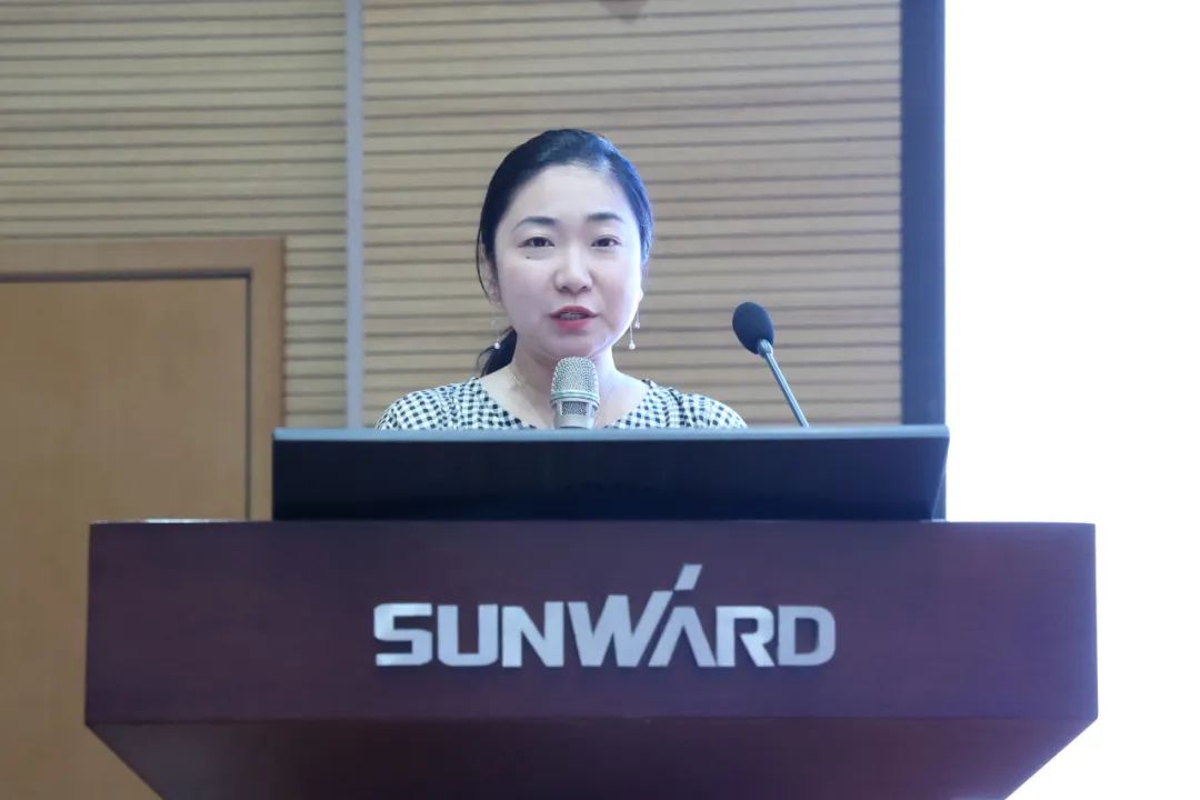 缤纷“暑”假，不负所“托”！！！122cc太阳成智能职工子女暑期托管班结业啦