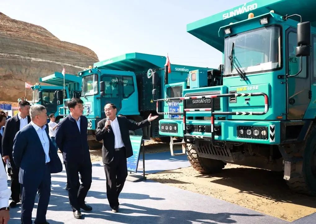 向绿色化、智能化生长！腾远煤矿绿色智能矿山观摩会圆满举行