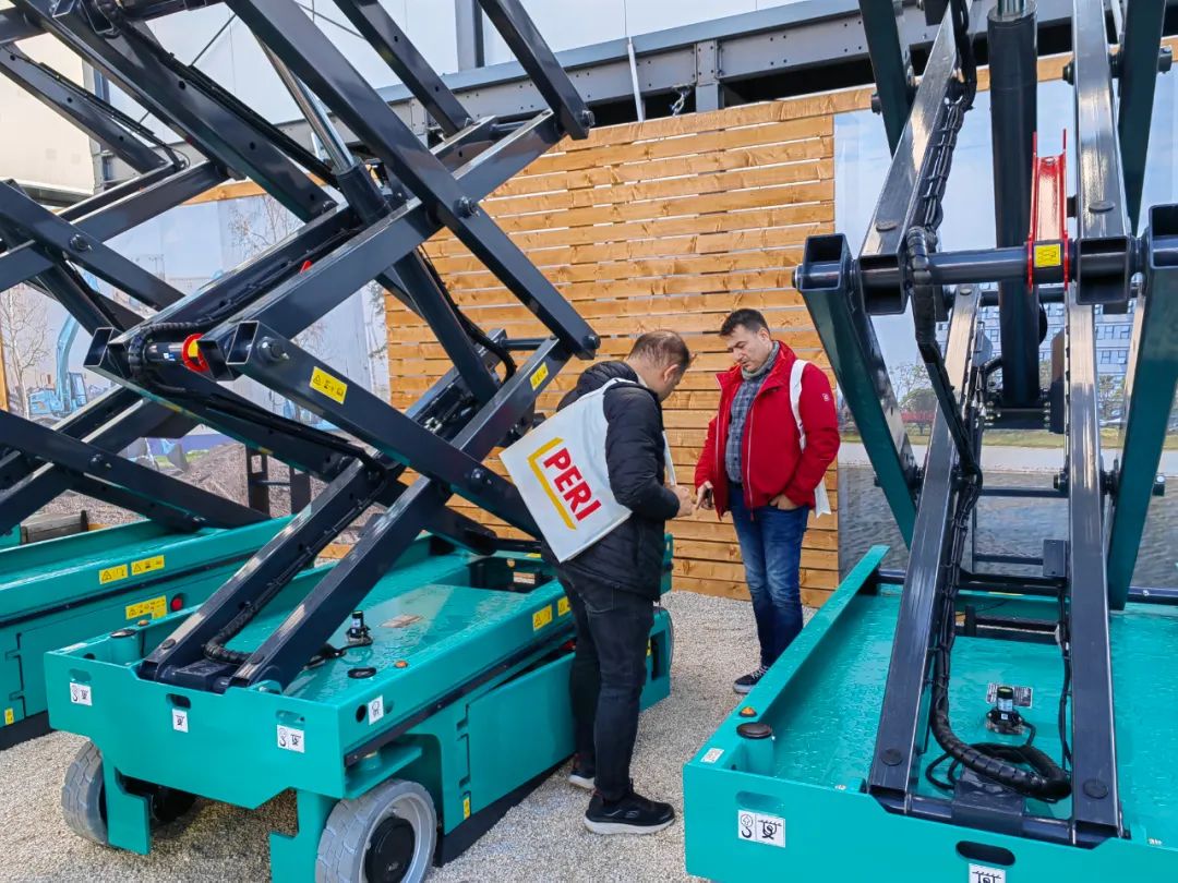 Bauma 2022 | 首次亮相，，122cc太阳成智能高空机械受热捧