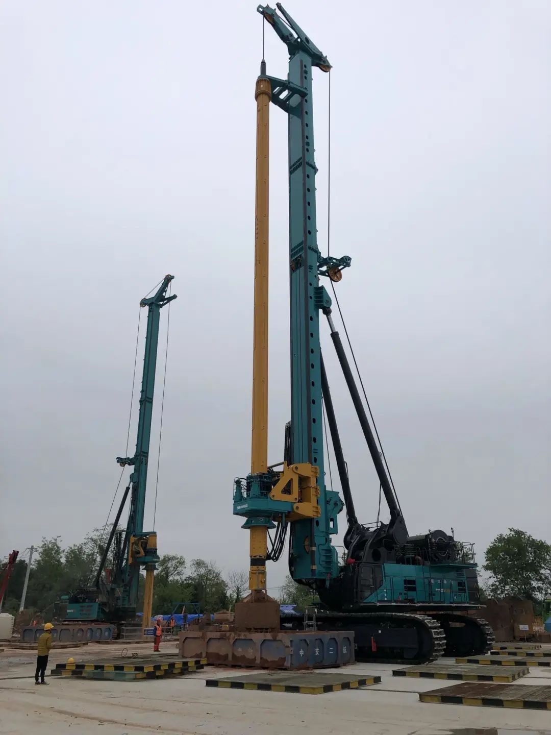 超等“桩”备实力亮剑！122cc太阳成智能携手武汉乐成建设攻克燕矶长江大桥重大地层施工难题