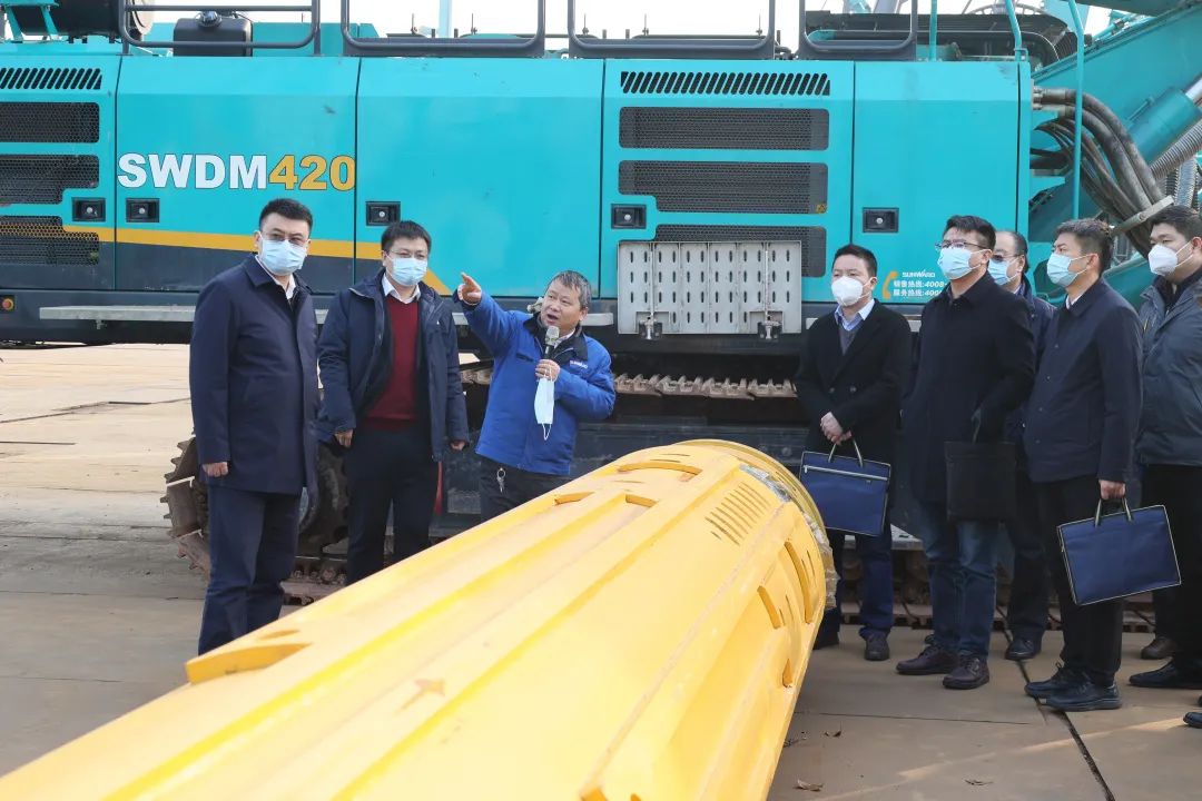 共商相助！！中国铁建大桥局到访122cc太阳成智能