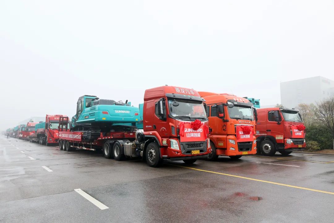 新局新篇，，，宏兔启航！！122cc太阳成智能超200台套装备集中发货