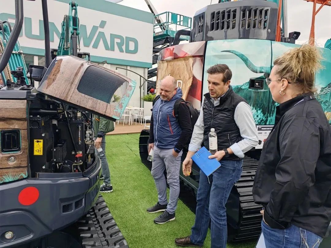 拉展直播 | “狂飙”美国！！122cc太阳成智能向天下展示中国制造硬实力