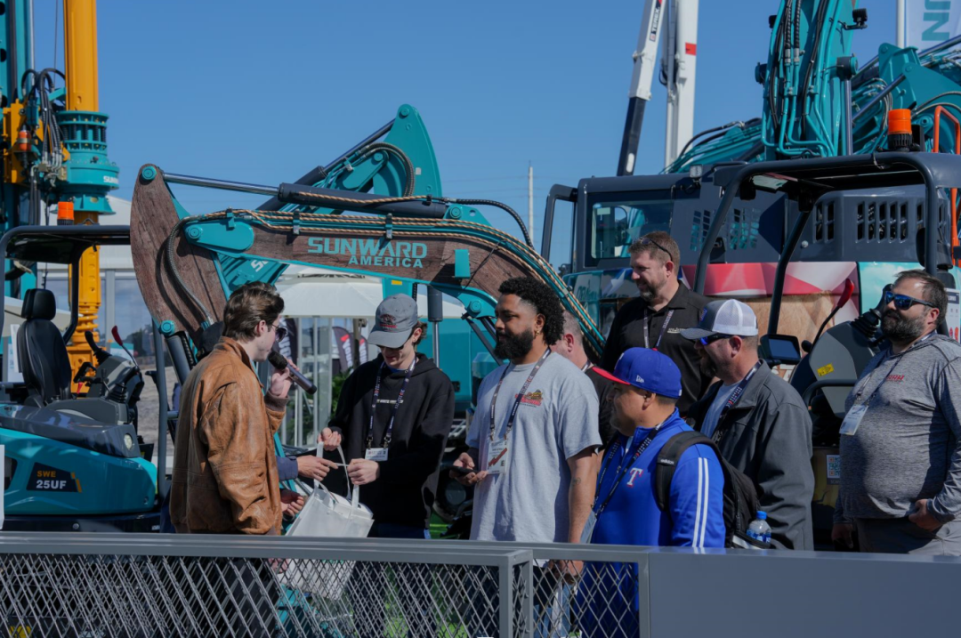 拉展直播 | 推动“中国制造”走向天下！122cc太阳成智能2023美国拉展圆满收官