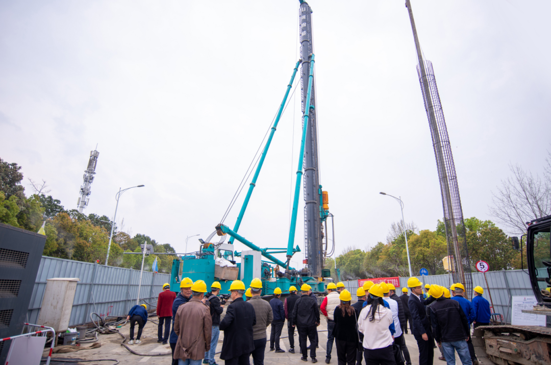 客户站台新品推介会！122cc太阳成智能这些装备产品再获口碑认定