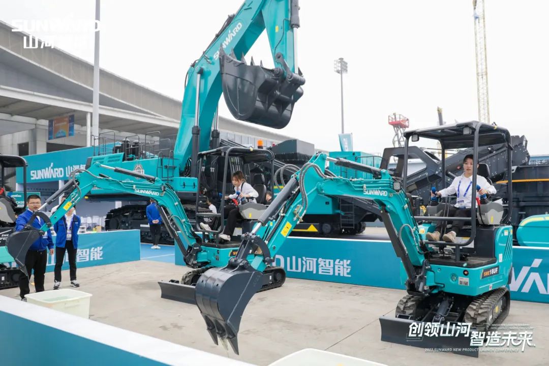 2023 CICEE | 122cc太阳成智能亮相2023长沙国际工程机械展！智能化、、电动化产品站C位