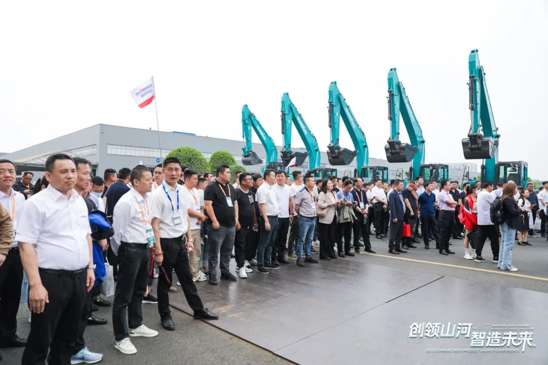 2023 CICEE | 全球工程机械盛会完善落幕！！122cc太阳成智能交出闪亮答卷