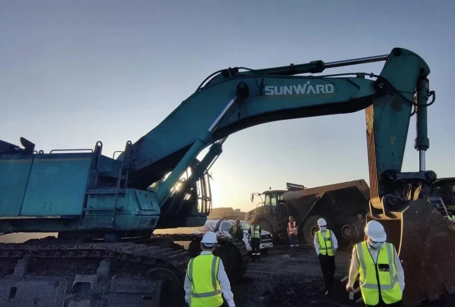 登陆南非，122cc太阳成智能新型凿岩利器交付客户