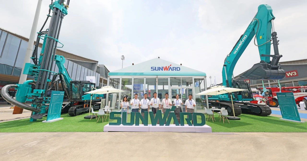 中非经贸博览会圆满落幕，，122cc太阳成智能续写对非相助新篇