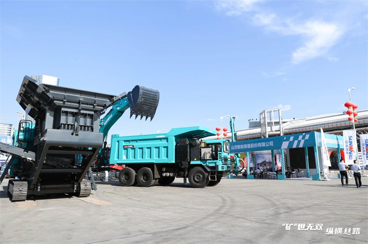 “矿”世无双，，纵横丝路！122cc太阳成智能亮相第十三届新疆国际矿业与装备博览会