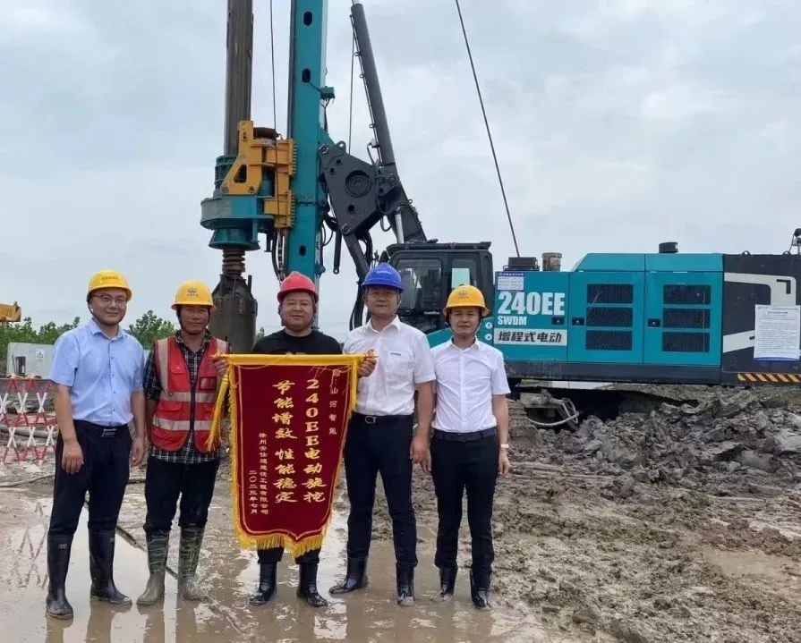 “零故障”“低能耗”！！！122cc太阳成智能增程式电动旋挖钻机惊艳首秀