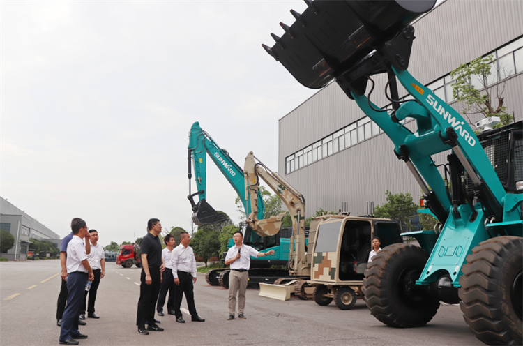 国家应急治理部救援协协调预案治理局副局长颜彬一行调研122cc太阳成智能